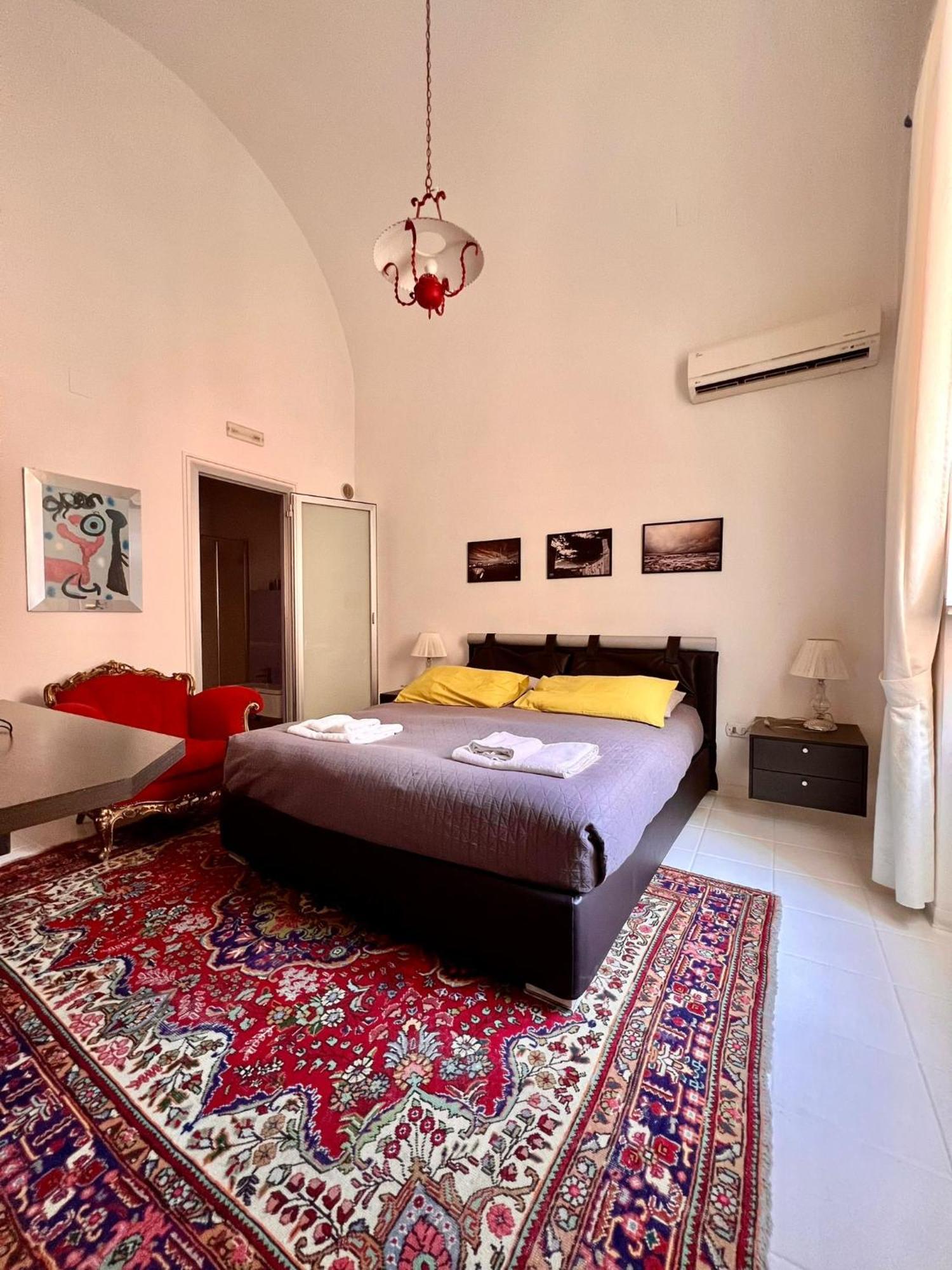Saint Patrick Guest House Barletta Exterior foto